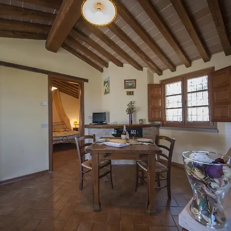 Holiday home Cozy In With Jacuzzi *